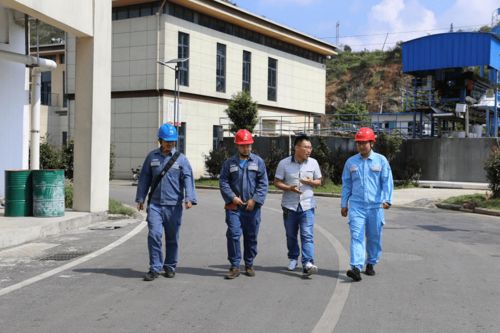 貴州六盤(pán)水水城供電局電力滿格 保障國(guó)慶假期剌梨加工生產(chǎn)不間斷